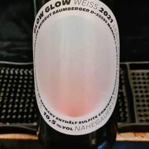 Weiss - GLOW GLOW - Weingut Baumberger - pauline-carl-baumberger
