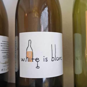 White is Blanc - Gregory White - Gregory White 