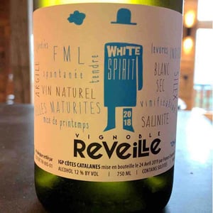 White Spirt - Vignoble Réveille - France Crispeels 