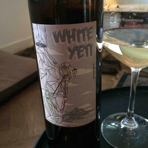 White Yeti - The Wine Love - gonzalo-gonzalo-mar-cambero-azcarate