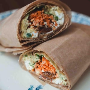 Wrap Maison, Houmos, Feta, Tomates Confites Et Crudités - Friand - 777716