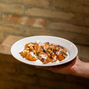 Zucca Arrosto, Fonduta E Nocciole - Osteria Fondo - 700704