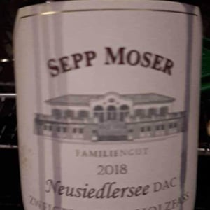 Zweigelt vom Holzfass - Vitikultur MOSER - familie-moser