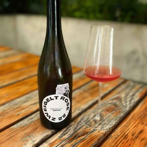Zweigelt Rosé Gspusi - Katharina Gessl - Katharina Gessl 