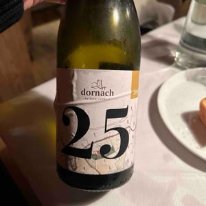 25 - Ansitz Dornach - Patrick & Karoline Uccelli