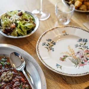 Bavette De Bœuf , Sauce Chimichuri Et Pommes De Terre Sautées - Les babines - 948841