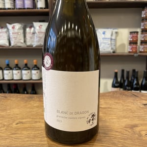 Blanc De Dragon - Le Mas Du Dragon De Pierres - yoko-ogawa -2019