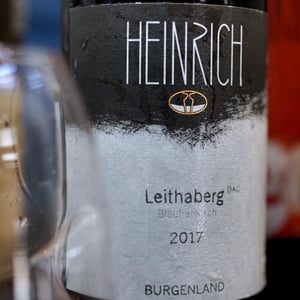Blaufränkisch Leithaberg - Weingut Heinrich - gernot-heike-heinrich