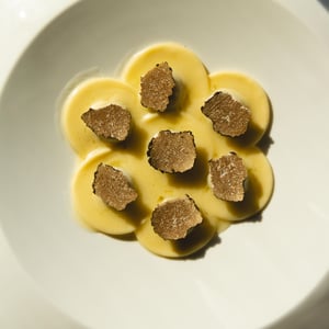 Bottone Di Fegato Al Tartufo Nero - Osteria del Vignaiolo c/o Tenuta San Marcello - 966473