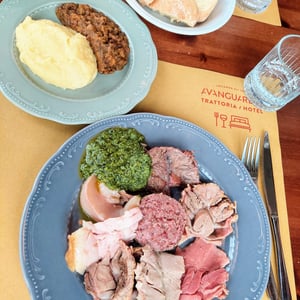 Carrello Di Bolliti E Arrosti - Locanda Avanguardia - 1301875