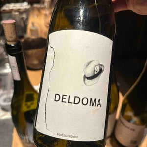 Deldoma - Bodega Frontio - Juan Garcia
