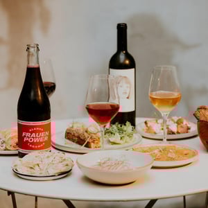 Frauenpower - Vin de La Gamba - alanna-lagamba