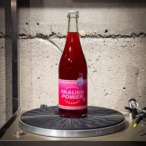 Frauenpower - Vin de La Gamba - alanna-lagamba