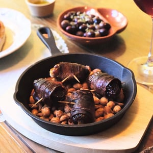 Grilled Medjool Dates - Taberna Folias de Baco - 861215