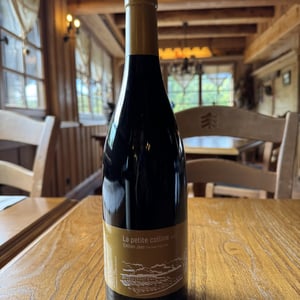 La Petite Colline Rouge - Emilien Jean - emilien-jean