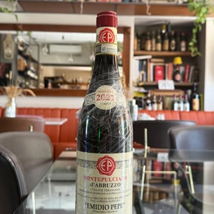 Montepulciano d'Abruzzo - Az. Agr. Emidio Pepe - daniela-sofia-pepe