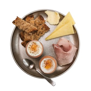 Oeufs Coques - CLUB CASSE CROUTE - 881184