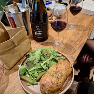 Pied De Cochon Farci Aux Cèpes - Les Caves de Reuilly - 974077