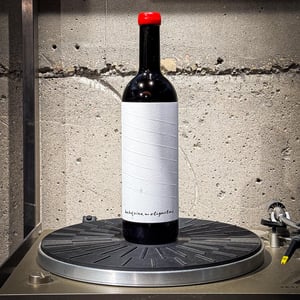 Bebe vino, no etiquetas - DWNL - alessandro-salvano