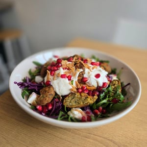 Salade Feta Falafels Grenade - Fenlay club bar cave à manger - 1305229