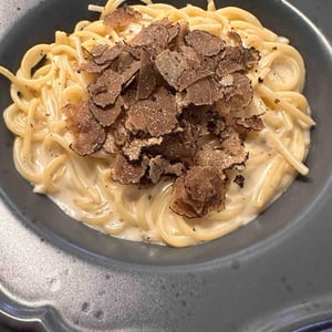 Spaghetti Cacio, Pepe E Tarufo Nero - Croce Bianca Bistrot - 815112