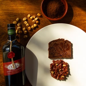 Tartare Di Piccione E Pane Al Cacao - Osteria del Vignaiolo c/o Tenuta San Marcello - 966476