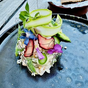 Tartare Di Salmone - Osteria Bisnona - 905361