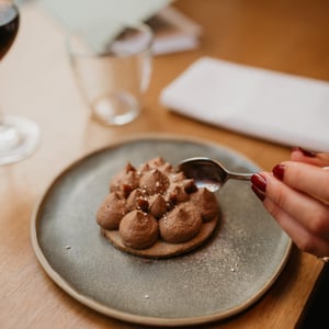Tarte Sarrasin, Crémé Chocolat Noir Et Mélilot, Caramel Au Miso - Bouliche - 923358