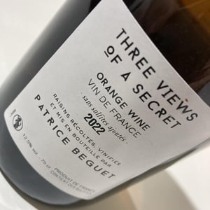 Three Views of a Secret - Domaine Hughes-Beguet - caroline-patrice-hughes-beguet -2019