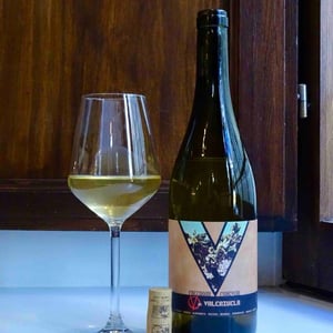 V de Valenzuela - Barranco Oscuro - Manuel & Lorenzo Valenzuela