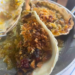 Huîtres Gratinées Au Beurre Café De Paris & Spianata Picante - La Corniche - 648403