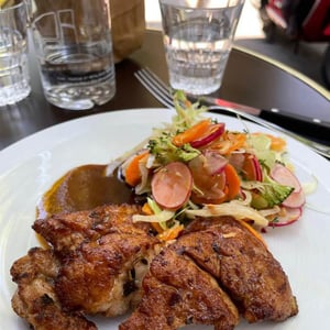 Ris De Veau Doré Croustillant, Jus Court - Maison Cluny - 515699