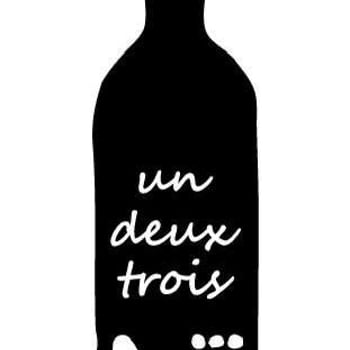 ワイン店 un deux trois