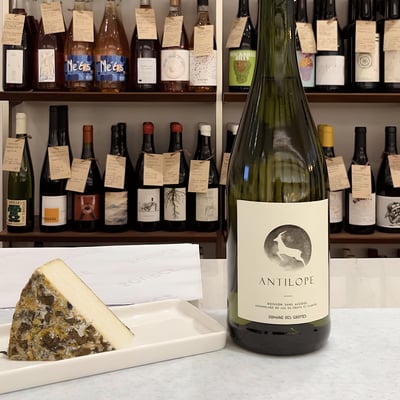 Natural wine and cheese: 3 pairings to try!
