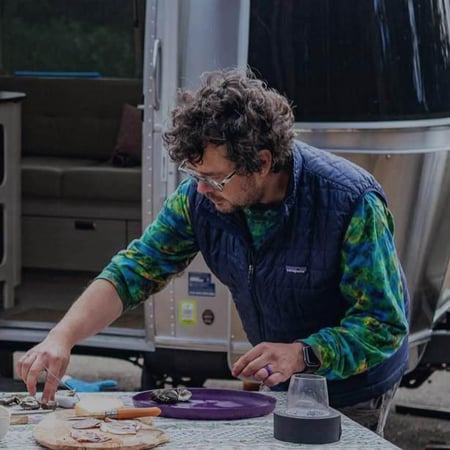 Hardy Wallace & Kate Graham