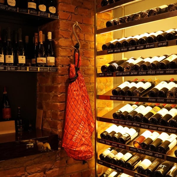 ÀGORÀ Wine & Deli 1385057