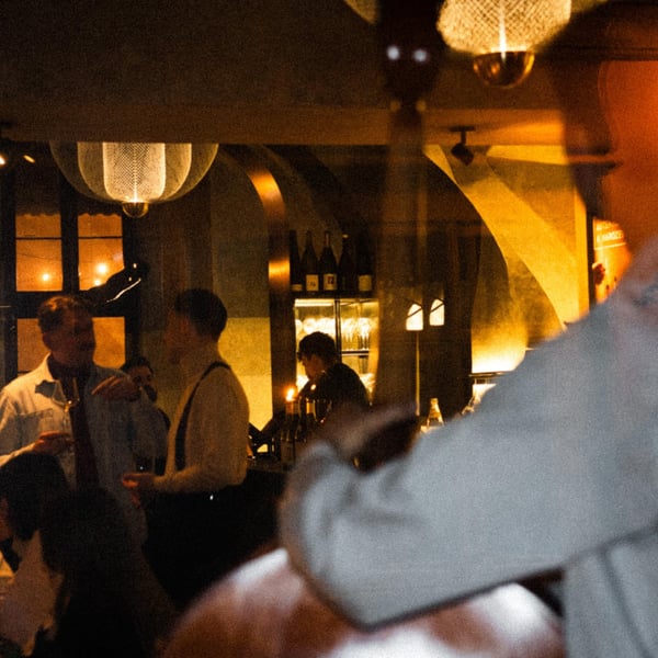 Autentista wine & champagne bar 965150