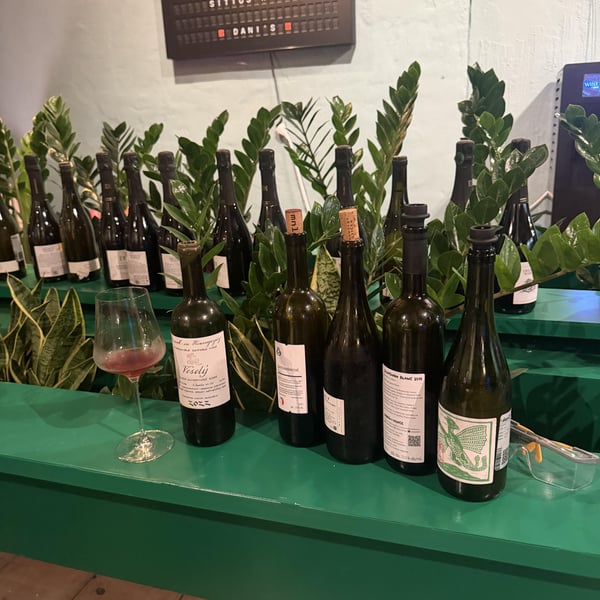 Dani’s Wine Bar 1405698