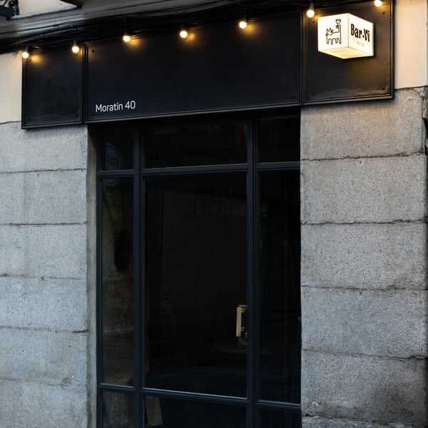 Bar Vi 1352039