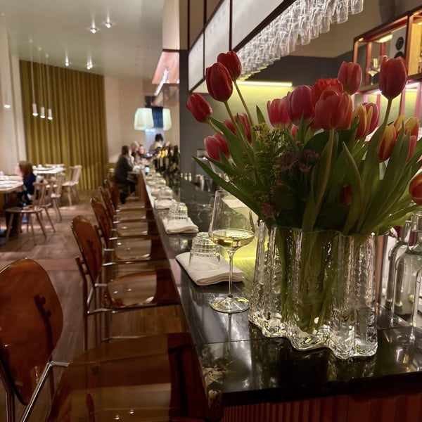 Almi Bistro 1372795