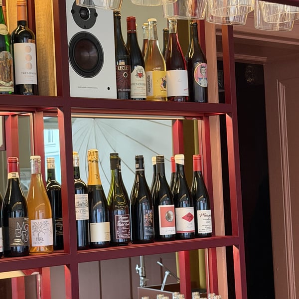 Almi Bistro 1372798