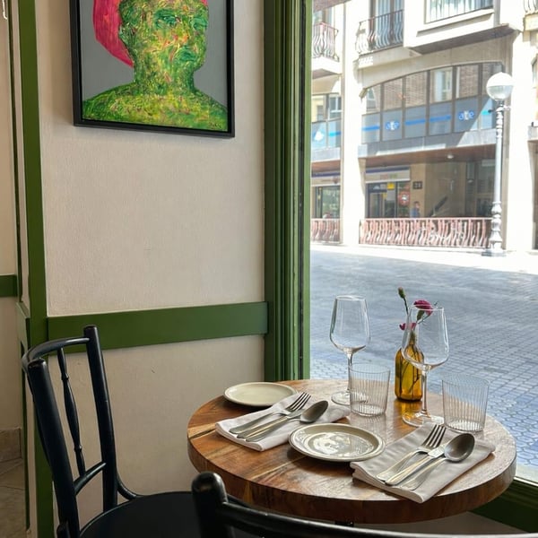 Lua Bistro 1402269