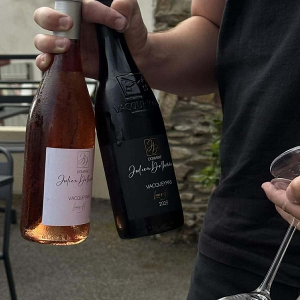 Milo, bistro et vins 974951