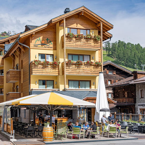 Mota hotel 1304897