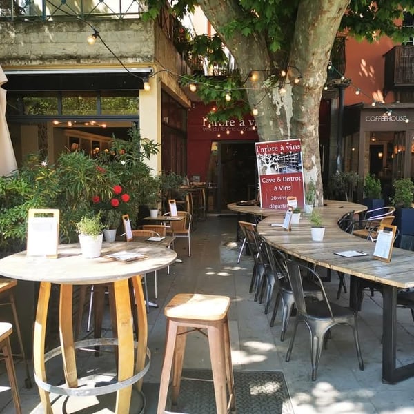 L’ARBRE A VINS 1390400