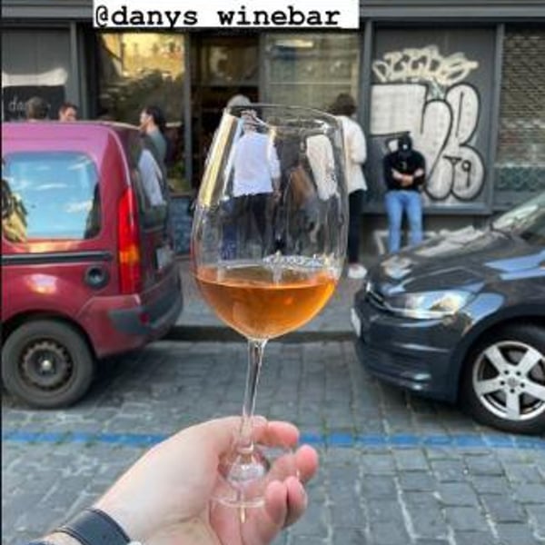Dany’s Wine Bar 769048