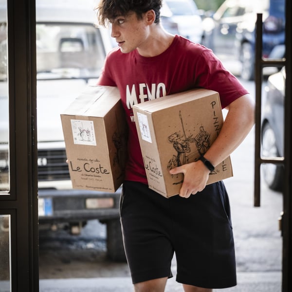 Meno Vini e Altre Necessità 799979