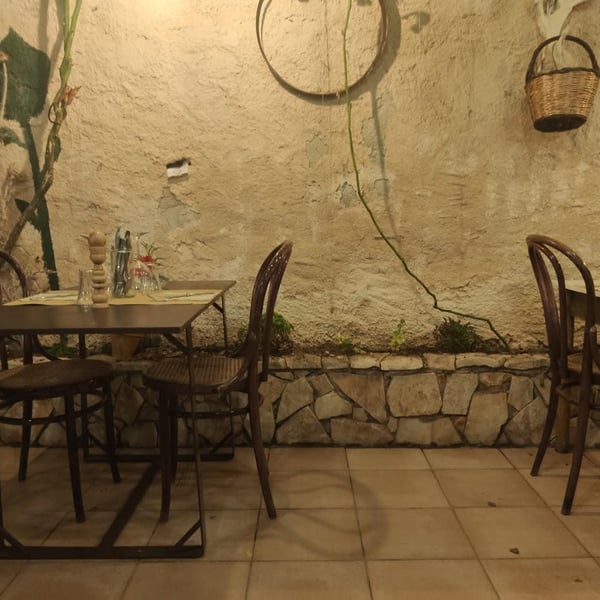 Caro Melo Osteria 800592