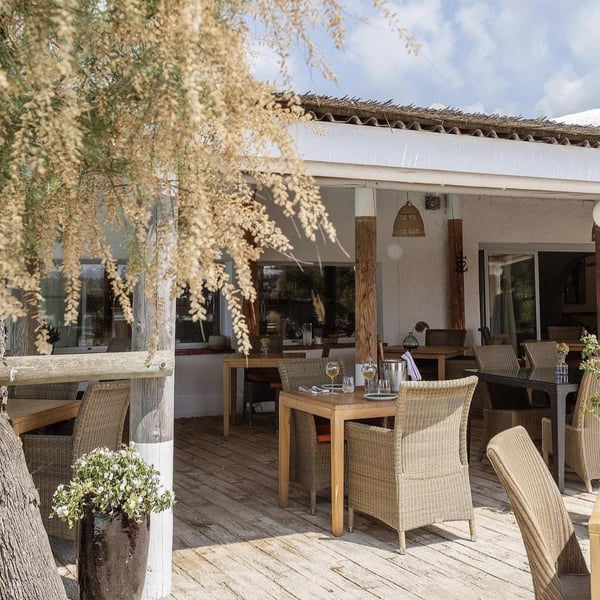 Hotel les Arnelles restaurant la Pampa 792022