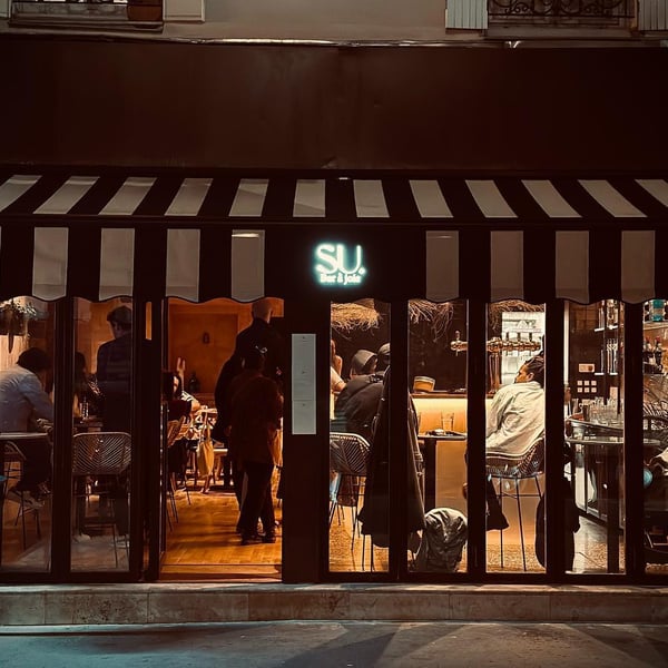 SU. Bar & restaurant 767260